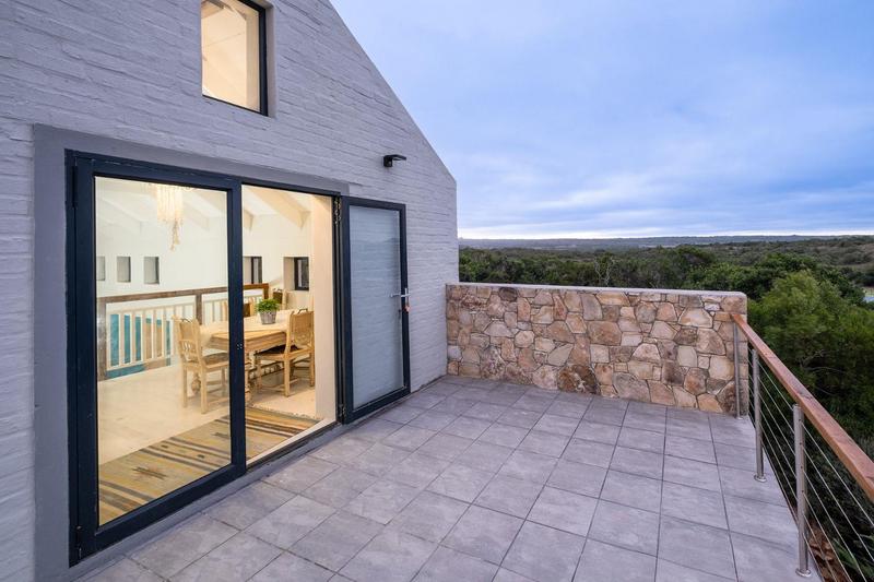 3 Bedroom Property for Sale in Stilbaai Wes Western Cape